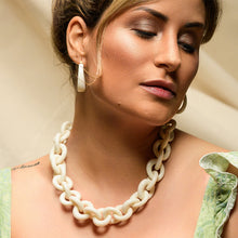Blanche Necklace Latte